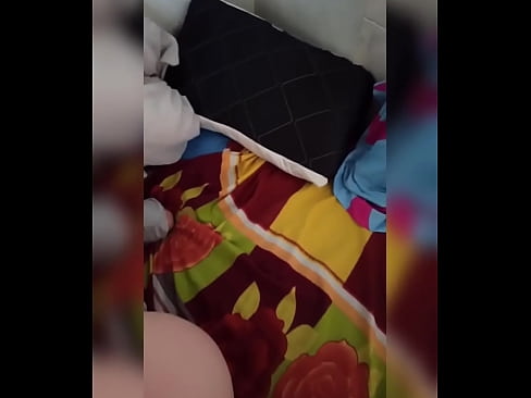 ❤️ 我的室友一個人呆在家裡，因為她的丈夫去度假了，我趁機操她，給她灌奶 ❤️❌ 色情 在我們 ﹏